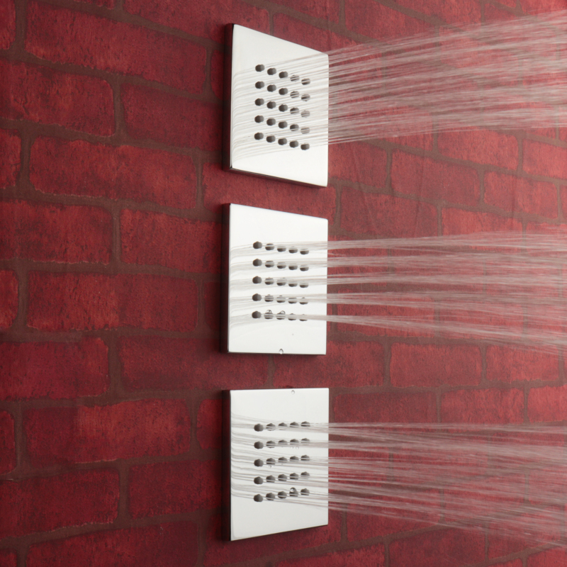 Kit de pulverización lateral de lluvia con cabezal de ducha de baño pulido cromado montado en la pared