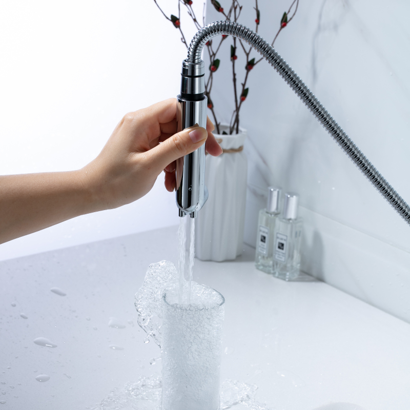 Cromo pulió el grifo lujoso del fregadero del grifo del lavabo del grifo del baño de los materiales de latón frío y caliente pulido